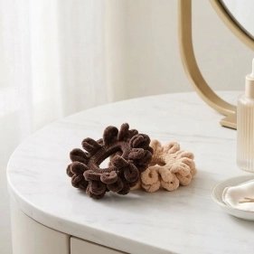 Украшение для волос-резинка