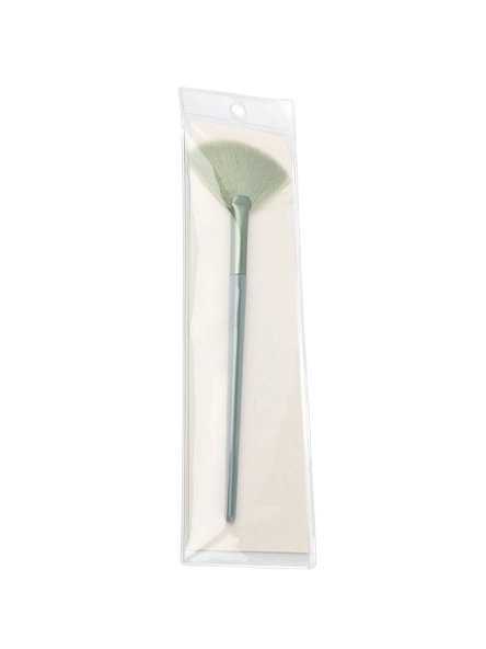 Кисть для румян "Green vibes" 17,7*4 см (108419851)